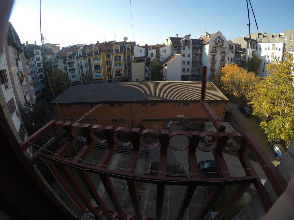 Violet Star Apartment Nowy Sad Zewnętrze zdjęcie